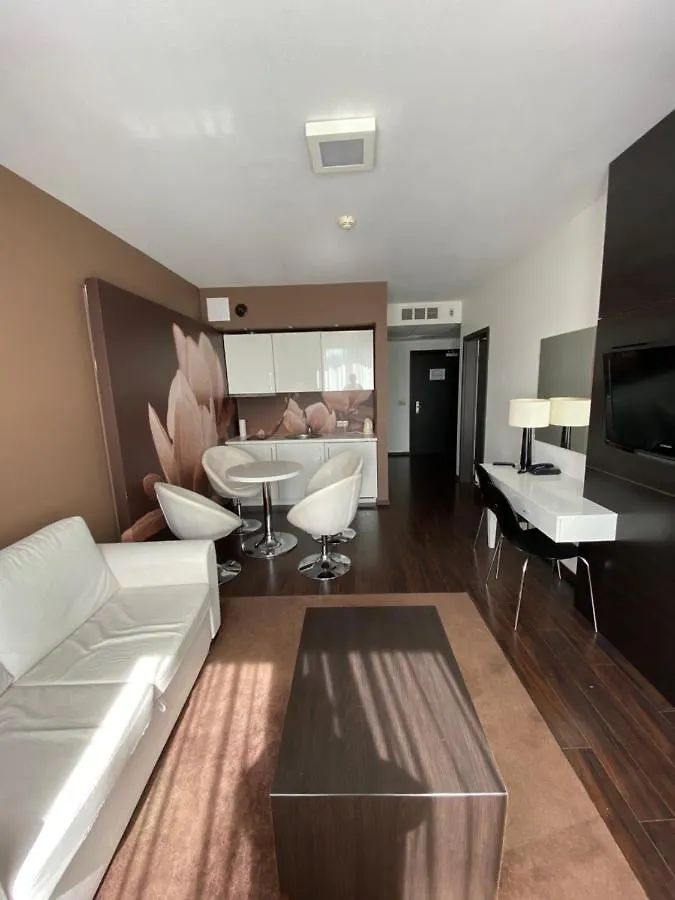 Apartament Prywatny Salon Z Aneksem Kuchennym I Sypialnia W Hotelu Diva Kolberg Polen
