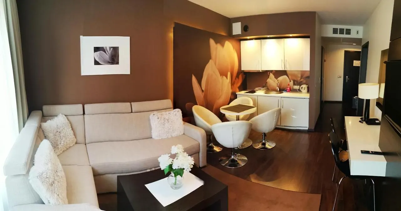 Apartment Apartament Prywatny Salon Z Aneksem Kuchennym I Sypialnia W Hotelu Diva Kolberg